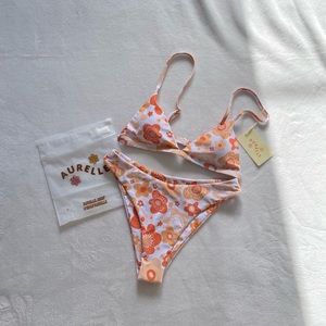 Brand new aurelle bikini set